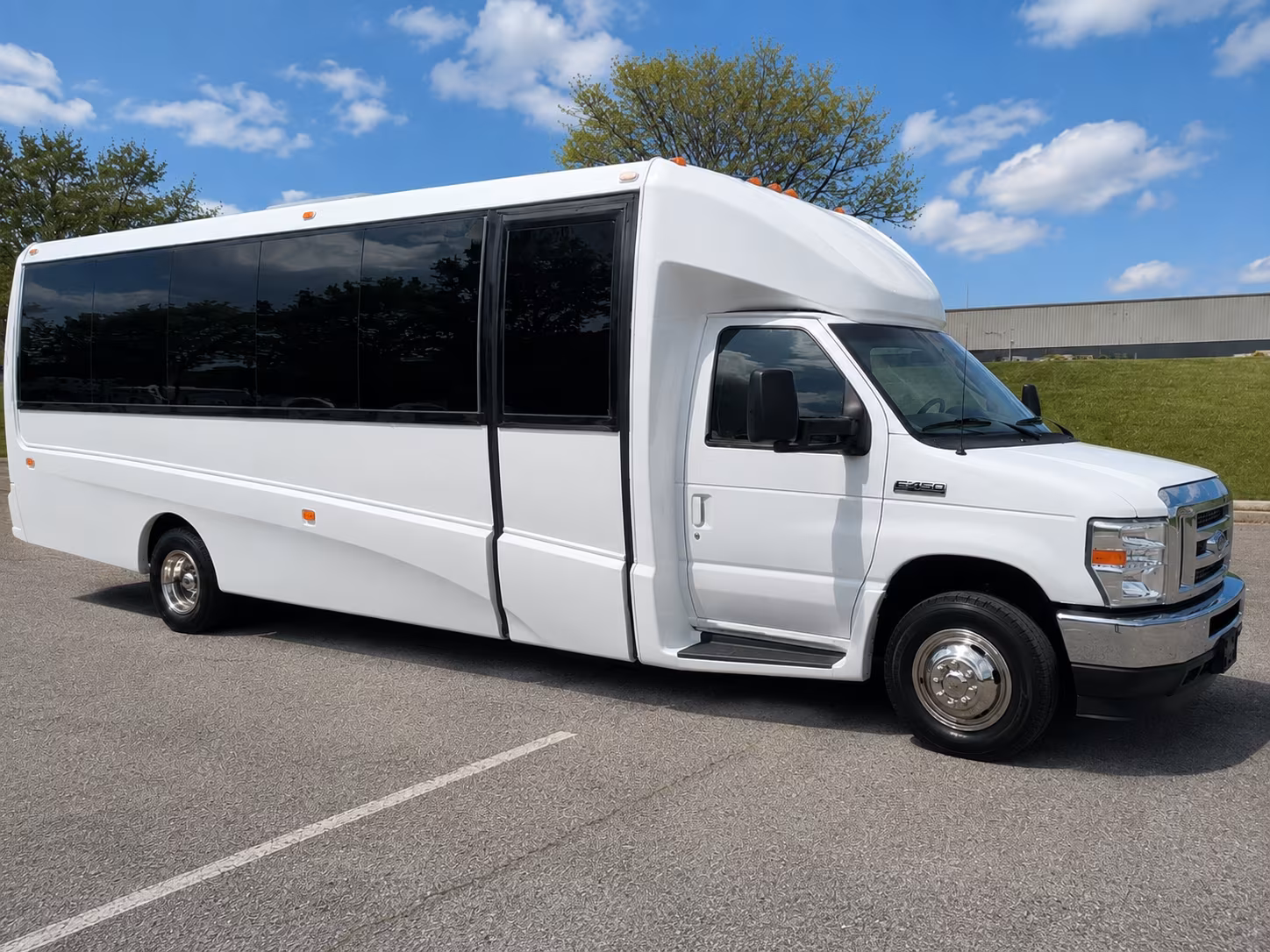 corporate airport transfer buses to lubbock preston smith international airport