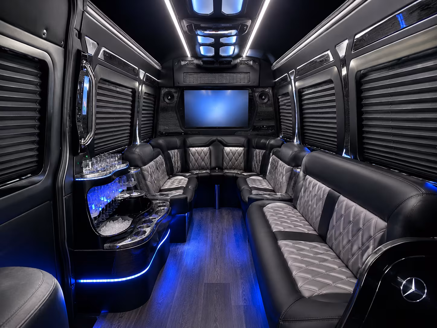 corporate and convention shuttle buses in lubbock