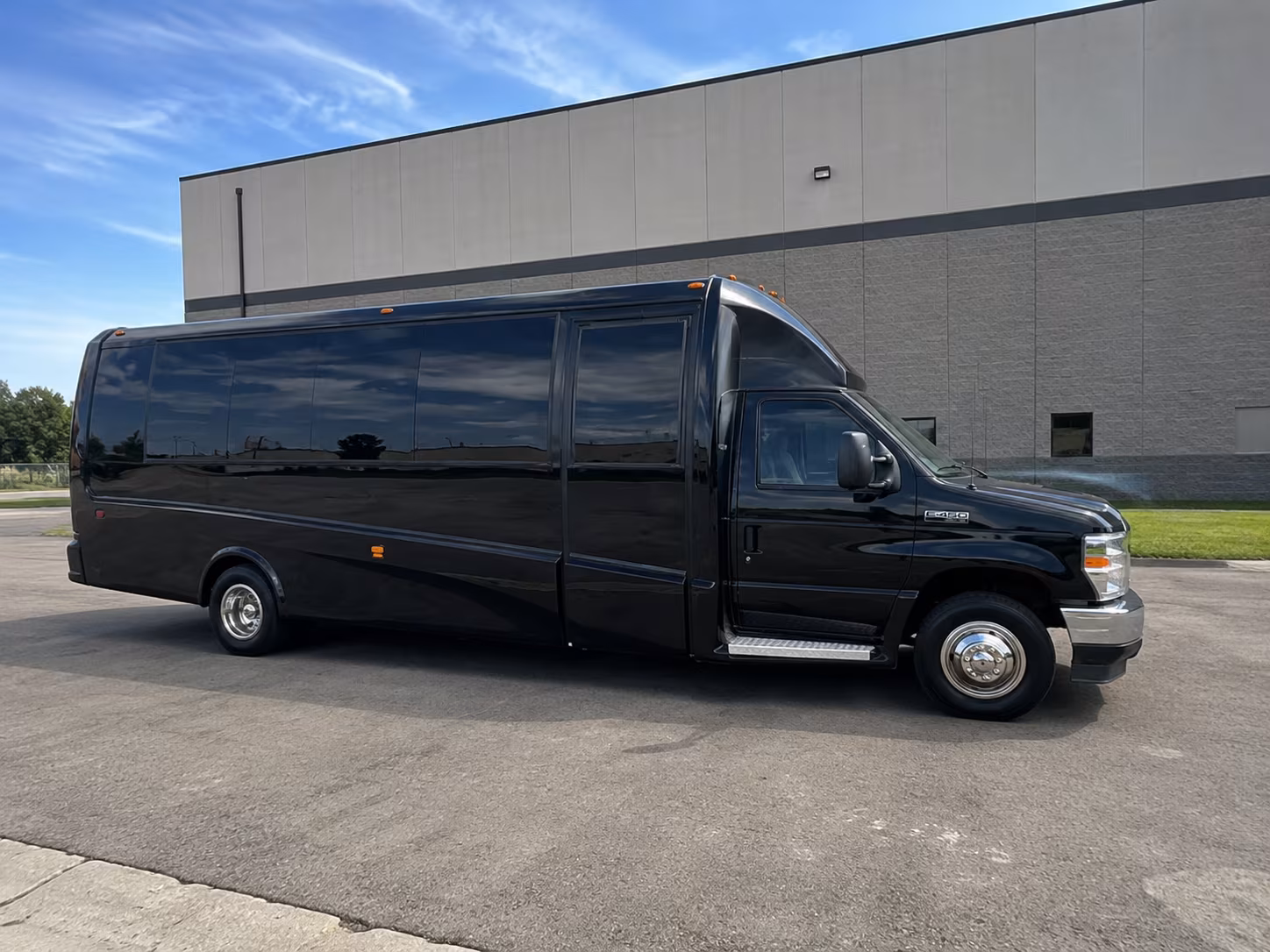 shuttle buses to texas tech concerts and special events at united supermarkets arena