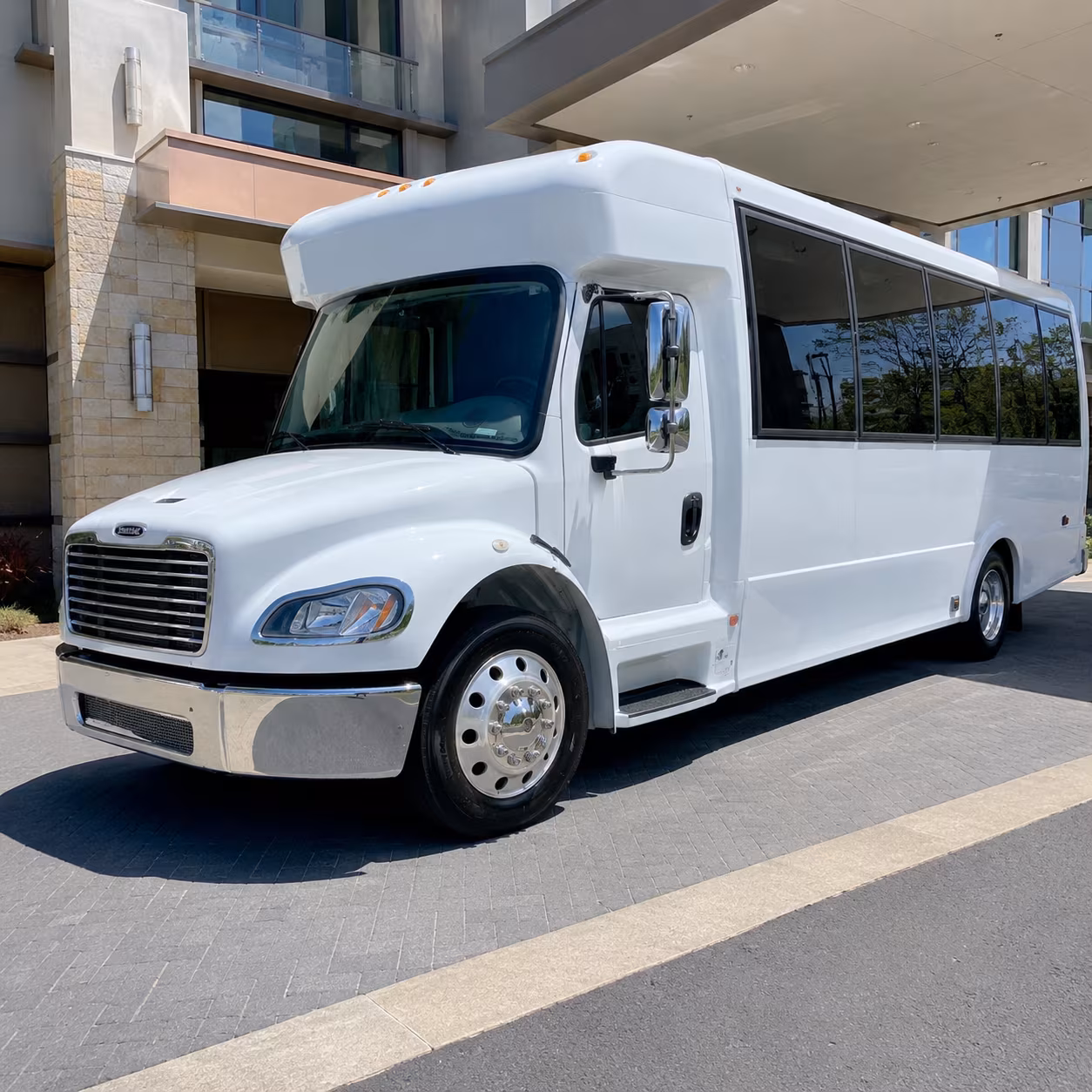wedding and quinceanera buses for lubbock celebrations